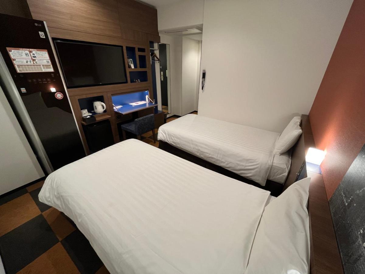 Twin Room LG Styler Non-Smoking